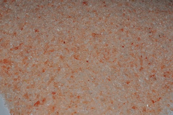finegranulatedpinkhimalayancrystalsalt03 Salt Lamps Crafts Manufacture and Exporter