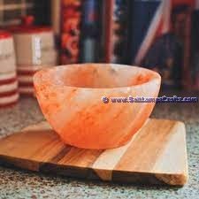 himalayansaltservingbowlcraftedpinksaltbowlhighqualitykitchencraftsorganicrocksaltfruitbowlsaladbowlmultiuse31 Salt Lamps Crafts Manufacture and Exporter