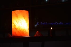 cylinderdesigncraftedhimalayansaltlampperfectfordesksidetablenightlighthomeoffice01 Salt Lamps Crafts Manufacture and Exporter