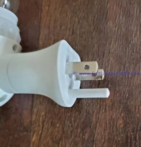 himalayansaltlampnightlightroughshapesaltrockhandcarvednaturalpinkhimalayansaltlampsforbedroomsnightlightpluginwalllightforhomedecor09 Salt Lamps Crafts Manufacture and Exporter