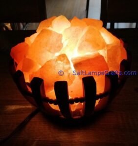 himalayansaltlampsroundbowldesignwoodenbasketwithchunksforhomeofficehoteldecoryogapurifyingairwarmandromanticnightlightlamp05 Salt Lamps Crafts Manufacture and Exporter