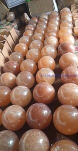 spheredesigncraftedhimalayansaltlampperfectfordesksidetablenightlighthomeoffice01 Salt Lamps Crafts Manufacture and Exporter